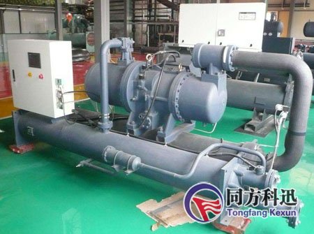 中央空調冷水機組